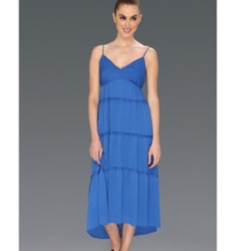 NWT BCBGMaxAzria Tiered Dress in Blue